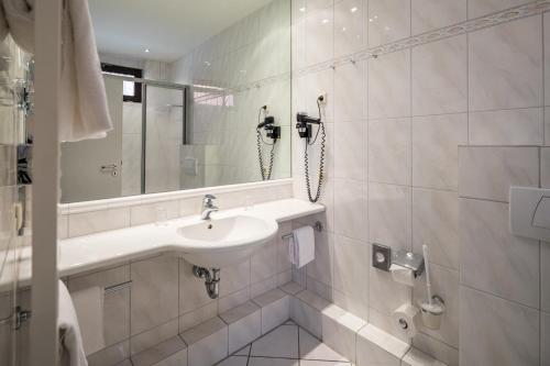 Best Western Hotel Heide 765m von Industriestraße entfernt