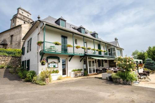 Hôtel le Cabaliros