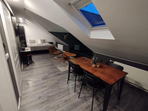 Superior Apartment image 9