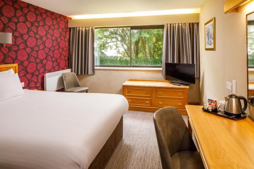 โรงแรมเมอร์เคียว ลิฟวิงสตัน (Mercure Livingston Hotel) in ลิฟวิ้ง