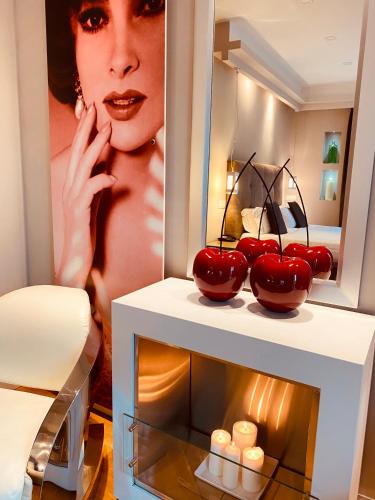 Terrazza Marco Antonio Luxury Suite - image 10