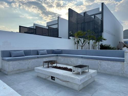 Al Dana villa photo 4