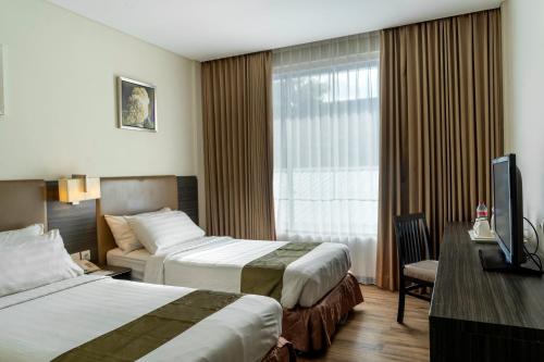 Estrella Hotel & Conference