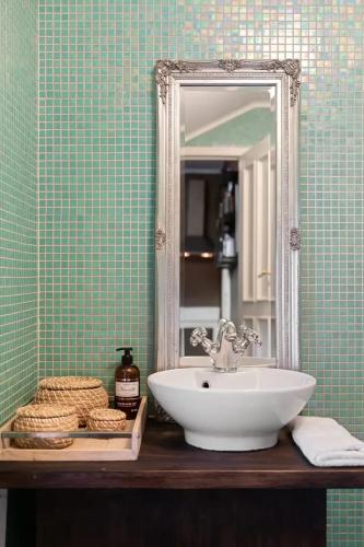 Charming and classic apartment