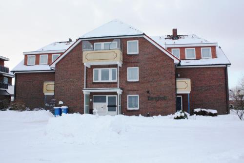 One-Bedroom Apartment image 1