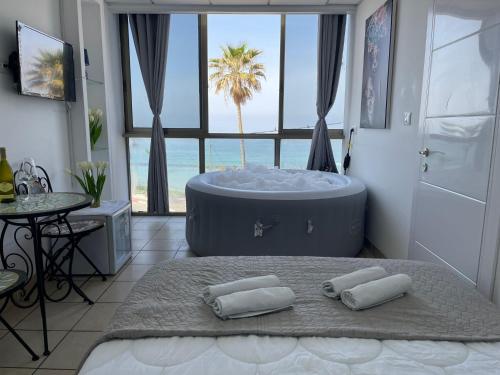 Sea Line Hotel From R&A Group in Bat Yam