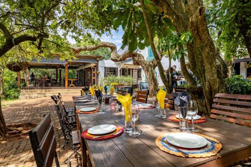 ห้องอาหาร, Da Loose Mongoose in ไวท์รีเวอร์