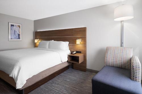 Holiday Inn Express Sheboygan-Kohler / I-43 an IHG Hotel - image 12