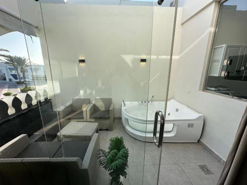 درة العروس شقة مطلة على المرسى in Durrat Al-Arus