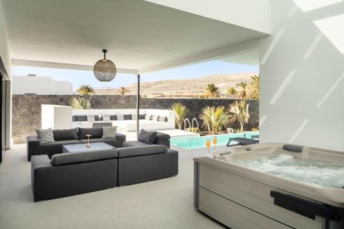 ODIN VILLAS by Buenavilla – khách sạn tại Costa Calero