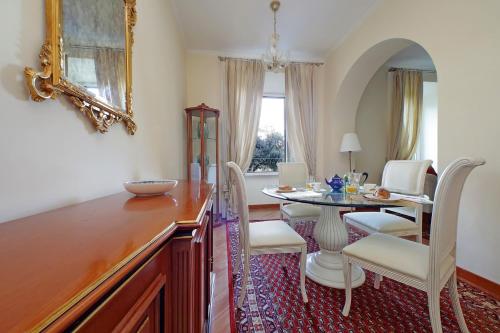 Borghese Park View - My Extra Home - image 4