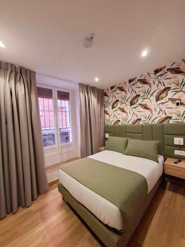 Double Room image 5