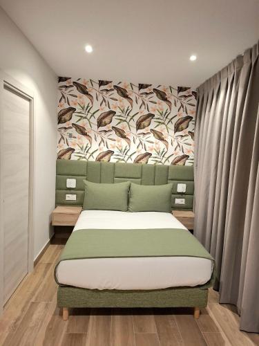 Double Room image 10