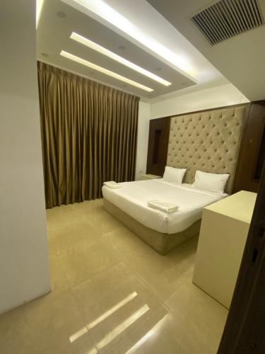 abdoun rooftop 1bedroom kh&sh 04 - main image