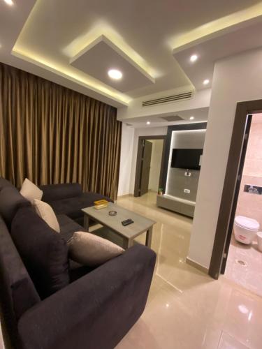 abdoun rooftop 1bedroom kh&sh 04 - image 2