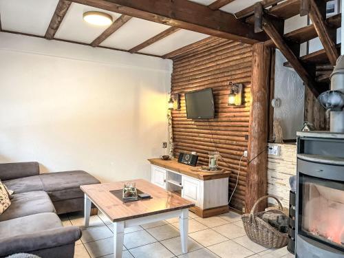 Holiday Home Tim's Alm am Silbersee by Interhome in 弗里倫多夫