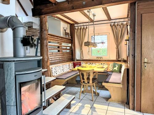 Holiday Home Tim's Alm am Silbersee by Interhome in 弗里倫多夫