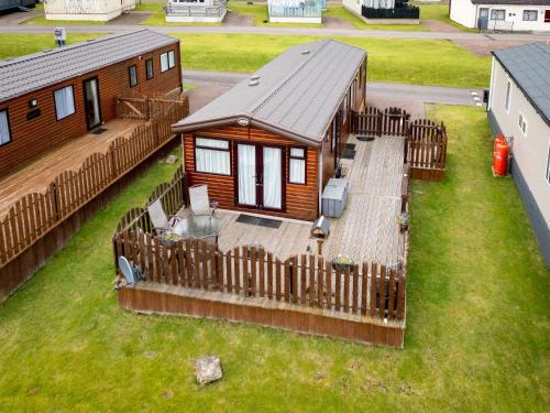 Chalet Monarch by Interhome in Aviemore