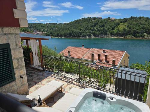 Apartments Mali Dvor Novigrad