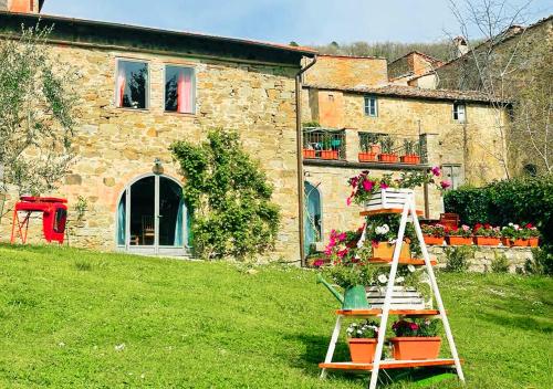 A szálláshely kívülről, Romantic Tuscan Barn with Pool Views Private Terrace Sleeps 2 to 6, Lamole Greve in Chianti in Lamole