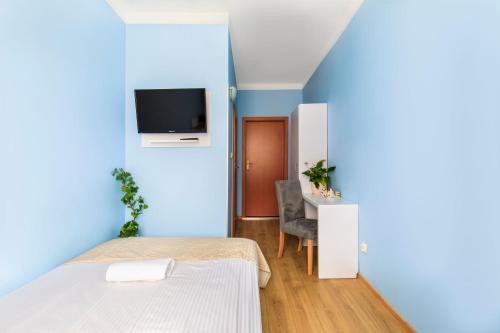 Standard Single Room with Bathroom