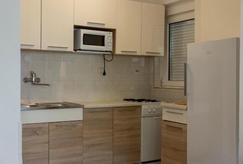 Three Palms Apartments Novakovic - image 14