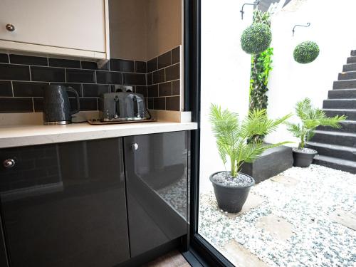 Wicklow Hills Guest House - image 3
