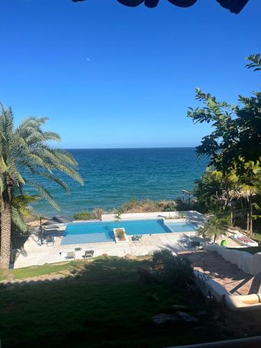 Rompemar Espectacular Rancho de Chana! in 엘 카르돈
