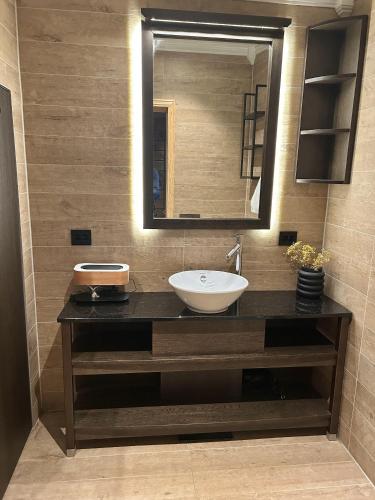 Cabin by the fjord in Geiranger