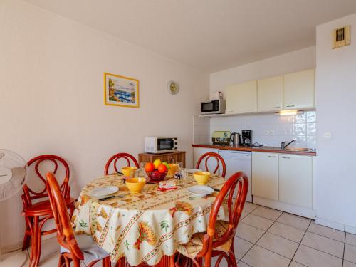 Apartment Les Calanques du Parc-7 by Interhome, Saint-Aygulf (photo 8)