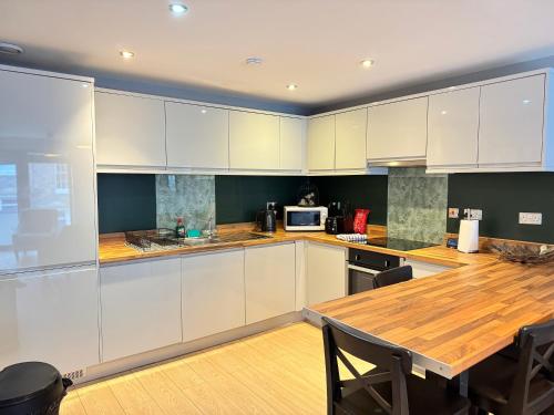 Centrally located apartment in Duke Street- free parking- two bathrooms, Liverpool (foto 7)