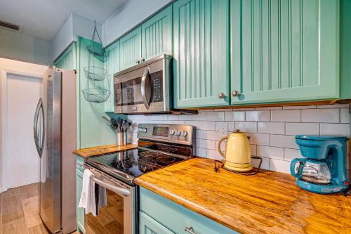 2 Mi to Boat Ramp Home in Bokeelia in Bokeelia