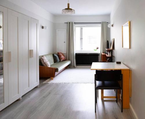 Vintage Modern Apartment by Sea - Eiranranta, Helsinky