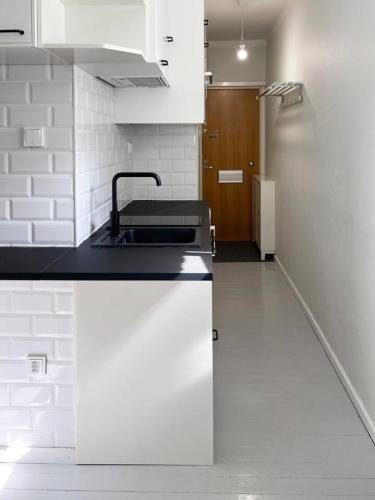 Vintage Modern Apartment by Sea - Eiranranta, Helsinki (zdjęcie 9)