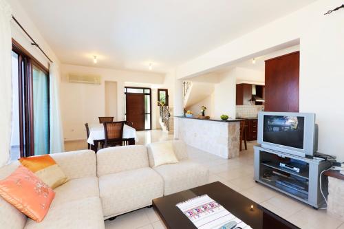 Létesítmények, Phaedra & Orestis Villas in Kato Akourdalia