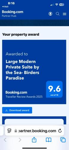 Large Modern Private Suite by the Sea- Birders Paradise in Little Compton, USA