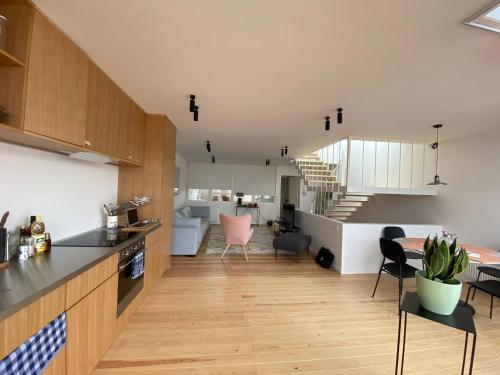 Top Floor New Duplex Stunning View In Trendy St Gilles, Bruxelles (foto 6)