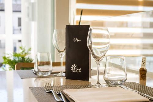 Hotel Gardenia - image 14