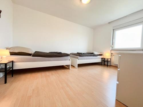 Home4Now BM01 Monteursunterkunft in Bergheim I 3 Schlafzimmer fur 6 Personen I Kuche I SmartTV I WiF in Bergheim