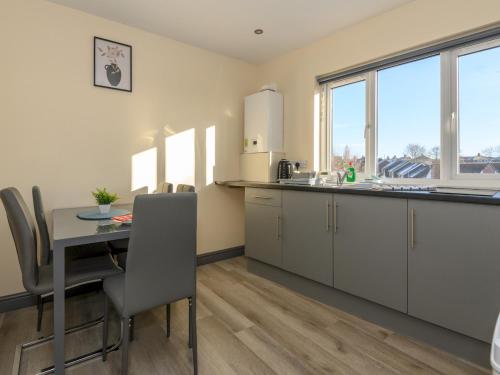 Pass the Keys Love Blooms in Lower Wortley - Couples Hideout with a Shared Kitchen, Leeds (fotografie 3)