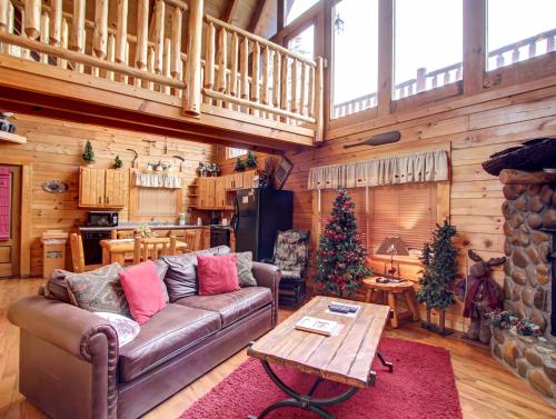Pool table, hot tub, and adorable 1BR log cabin for a perfect stay!, Sevierville (fotografie 9)
