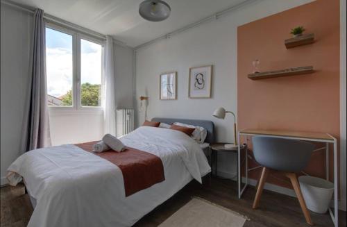 LE SMILE - 3 bedrooms - 8pers - Parking - Centre Gare in Aiguerelles