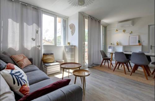 LE SMILE - 3 bedrooms - 8pers - Parking - Centre Gare in Aiguerelles
