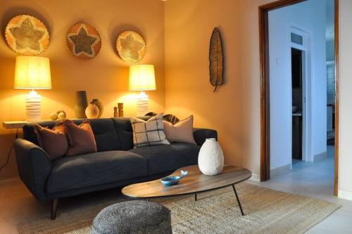 Casa Salinas, Elegant Flat w patio in Taviras Historical Centre 2