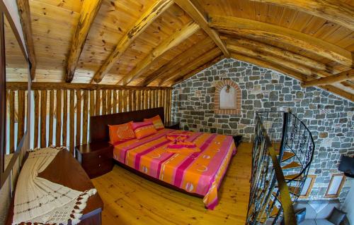 Theano Apartments - main image