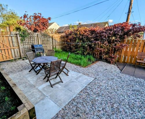 Létesítmények, 12 & 14 On the Hill Aberfoyle, twin holiday cottages in Scenic Loch Lomond & Trossachs National Park in Aberfoyle