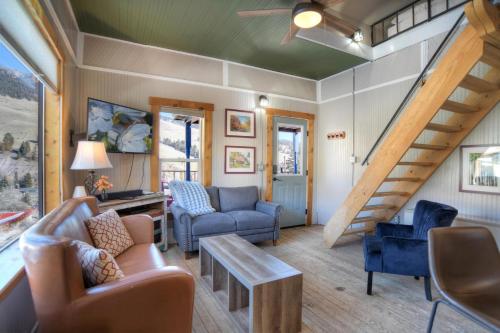 Hilltop House in Creede, USA