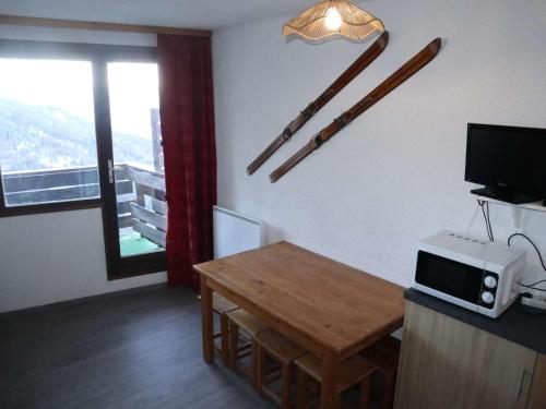 Studio aux Orres - Ski aux pieds, Animaux acceptés - FR-1-322-21 Studio aux Orres - Ski aux pieds, Animaux acceptés - FR-1-322-21