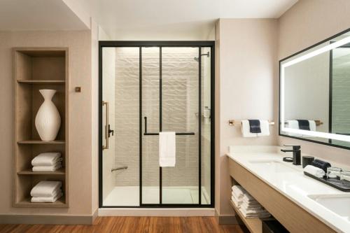 Hotel Effie Sandestin Resort, Autograph Collection