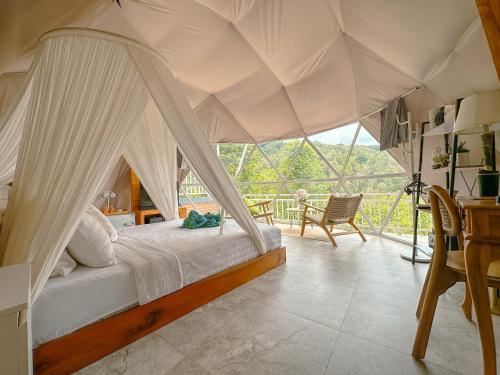 Moondock Luxury Camp